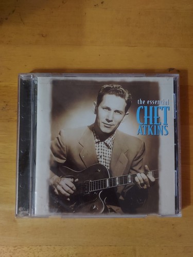 Essential chet atkins - essential, by